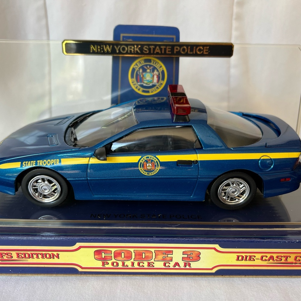 New York State Police Chief Die-Cast Code 3 Camaro Police Car